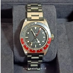 Black Bay GMT 79830RB - 41mm