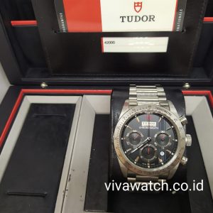 Fastrider Chronograph 42000 - 42mm
